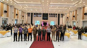 Wamendagri Membuka Acara Rapat Pimpinan Nasional Asosiasi Keluarga Pers Indonesia ( AKPERSI)