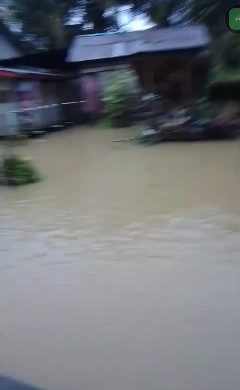 Air semakin tinggi 